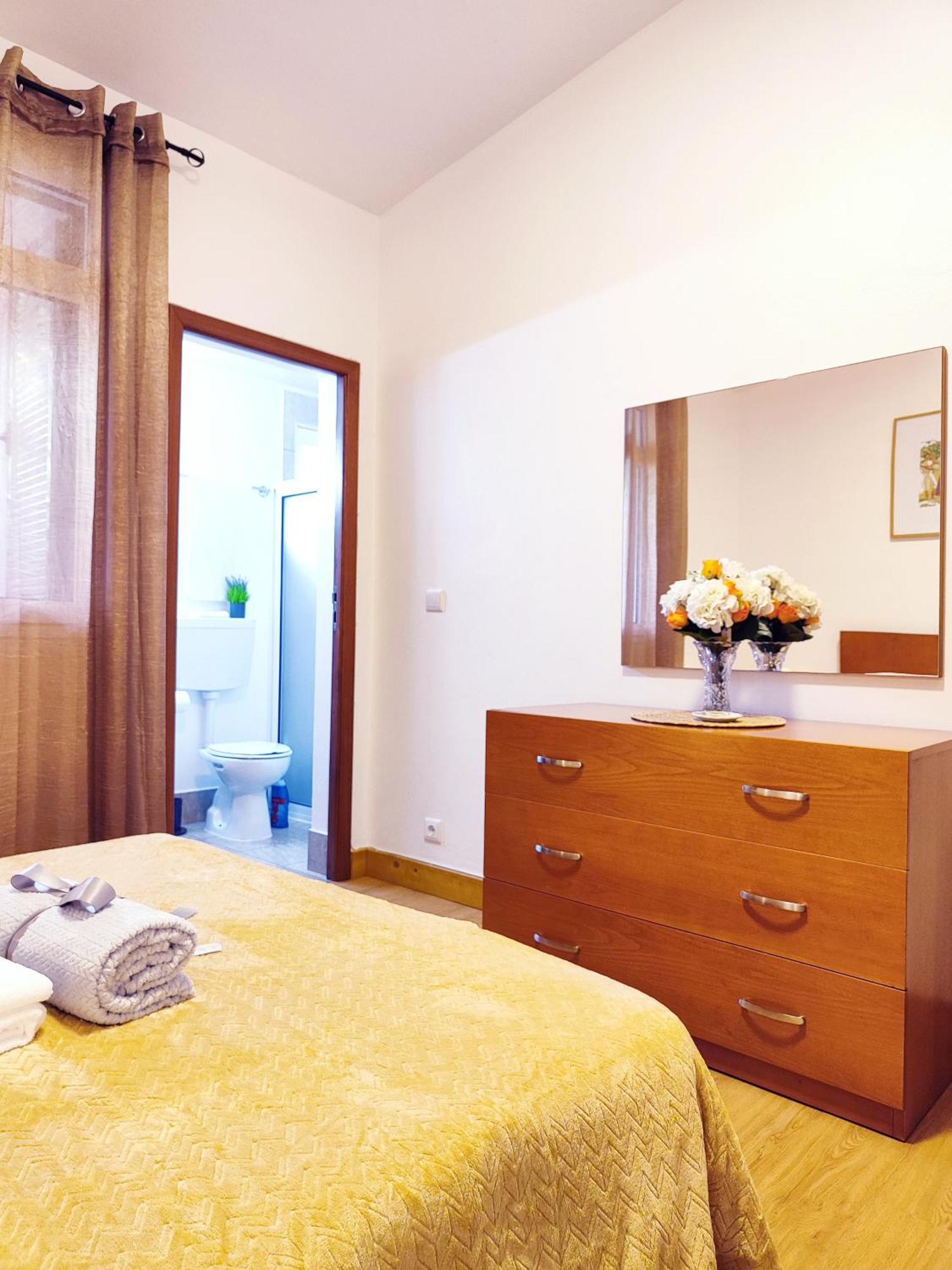 Gateone Al Airport View House Vila Machico  Exterior foto