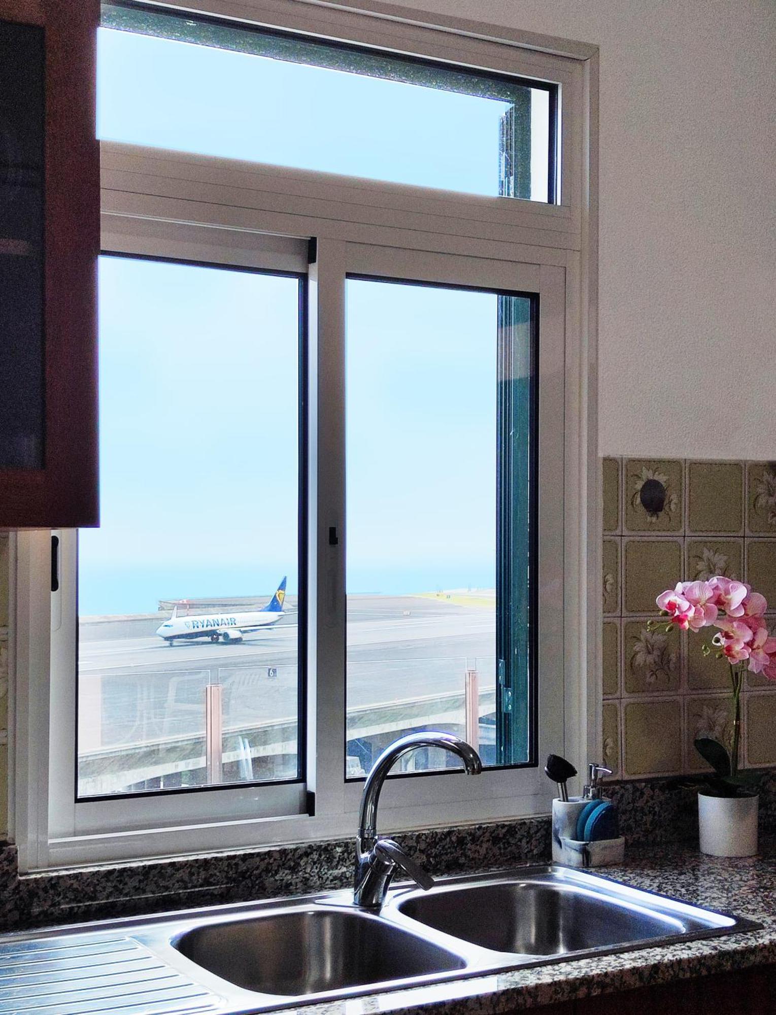 Gateone Al Airport View House Vila Machico  Exterior foto